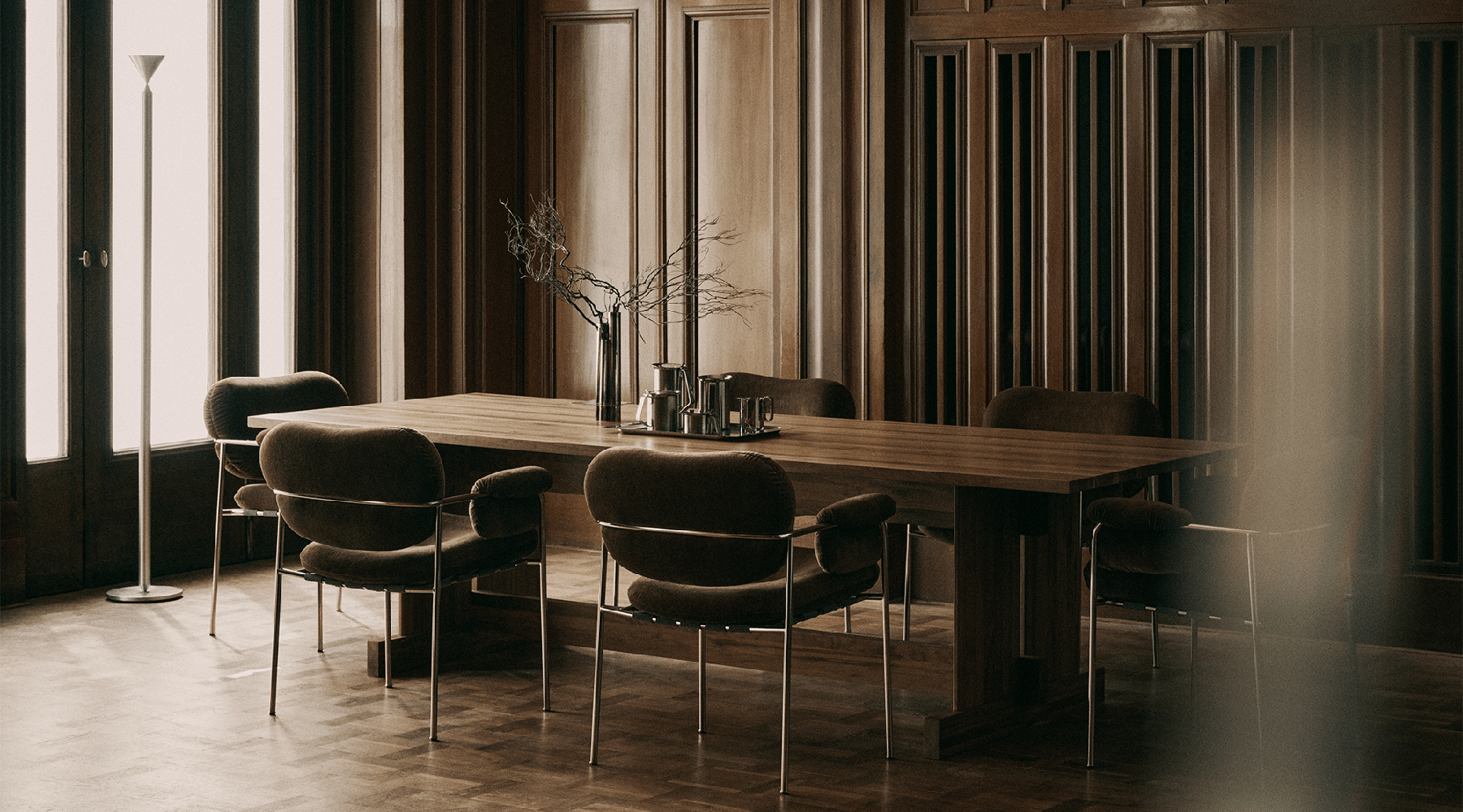 Fogia Lifestyle Bollo Dining Chair in Regent Nutmeg and polished steel 01.png_prod hero